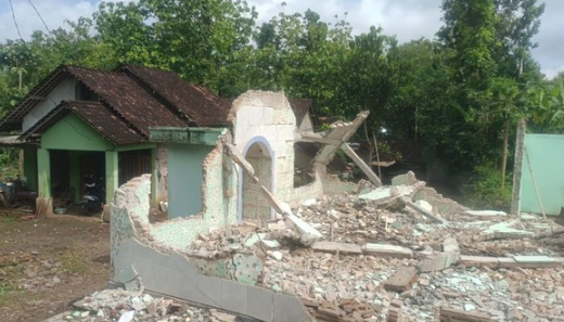 masjid-di-gunungkidul-dibongkar-usai-donaturnya-php